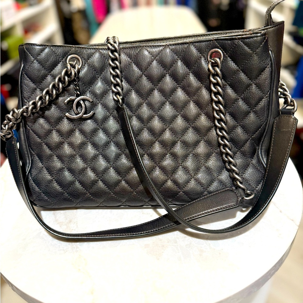 Chanel Rock in Rome large zip bag in gorgeous charcoal color in EUC with box